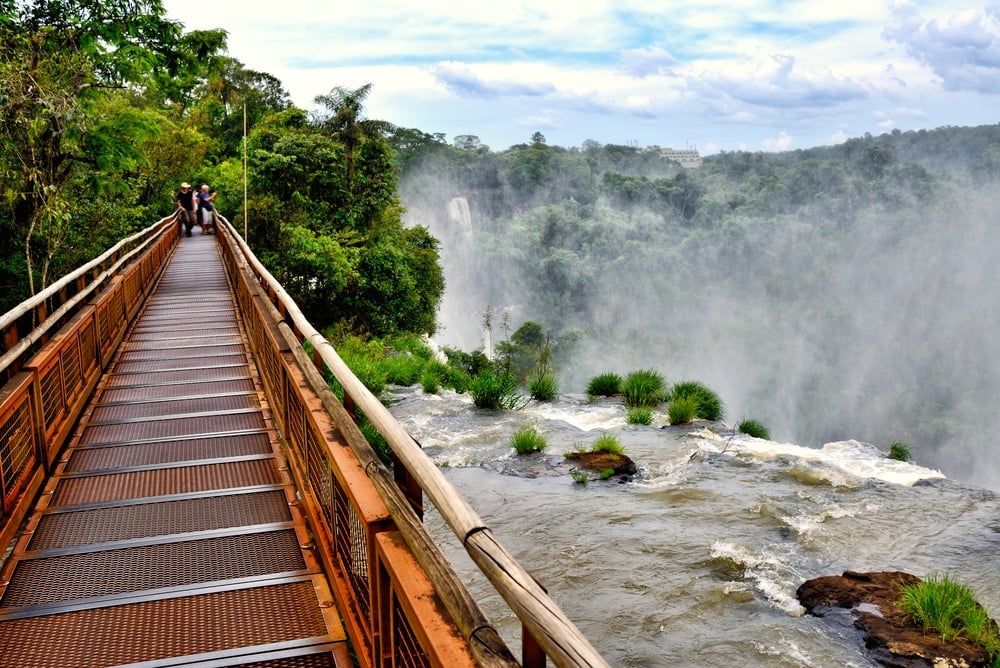 Cómo llegar a las cataratas del Iguazú desde Buenos Aires 1 Cómo llegar a las Cataratas del Iguazú desde Buenos Aires ✓