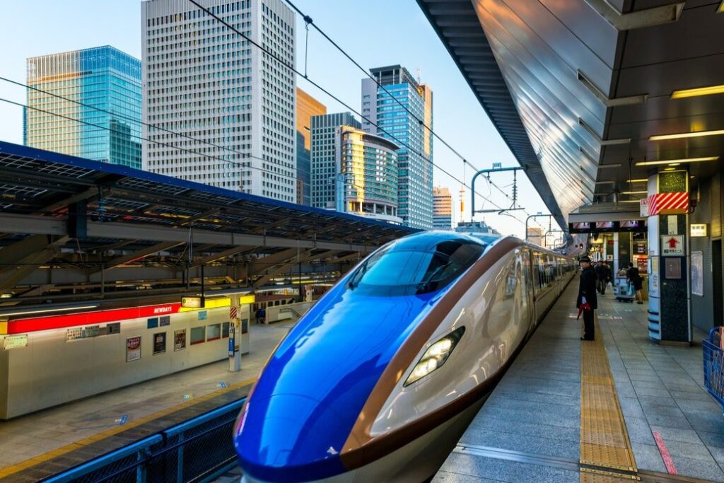 Cómo viajar entre ciudades en Japón con el tren bala 1 Guía para usar el Shinkansen en Japón | Periodista en Japón