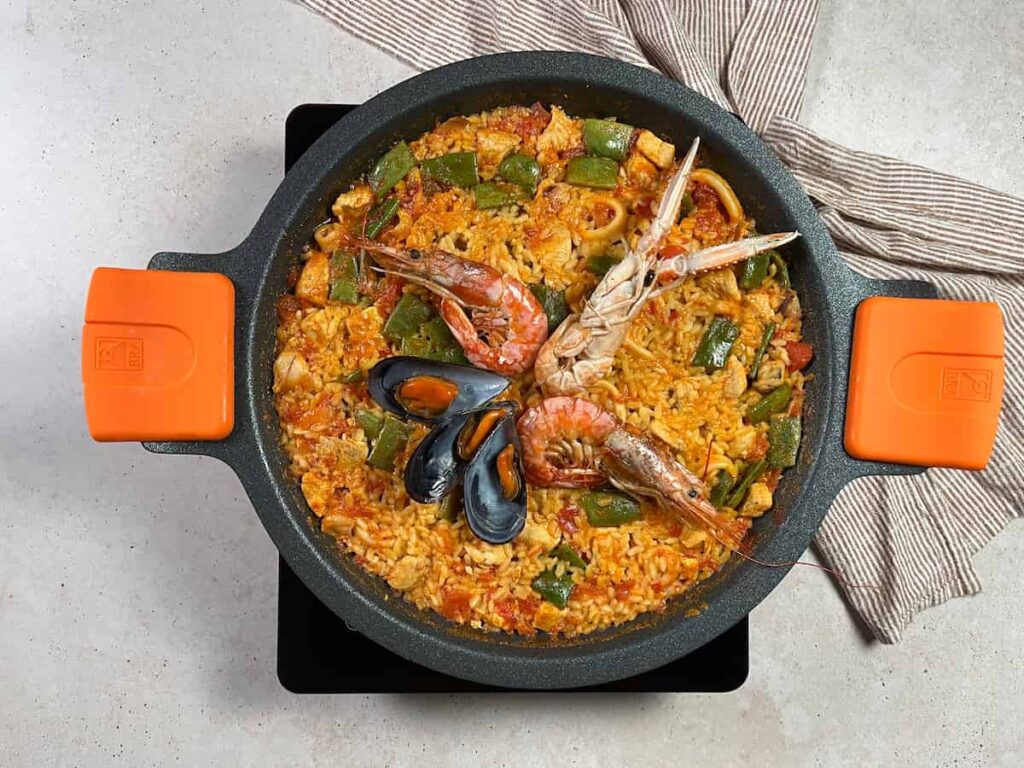 Historia y origen de la paella española 1 Cuál es el verdadero origen de la paella? Conoce su historia ...