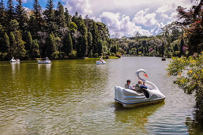 Ideas de destinos turísticos para viajar con niños en vacaciones 1 10 destinos ideales para unas vacaciones en familia - KAYAK ...