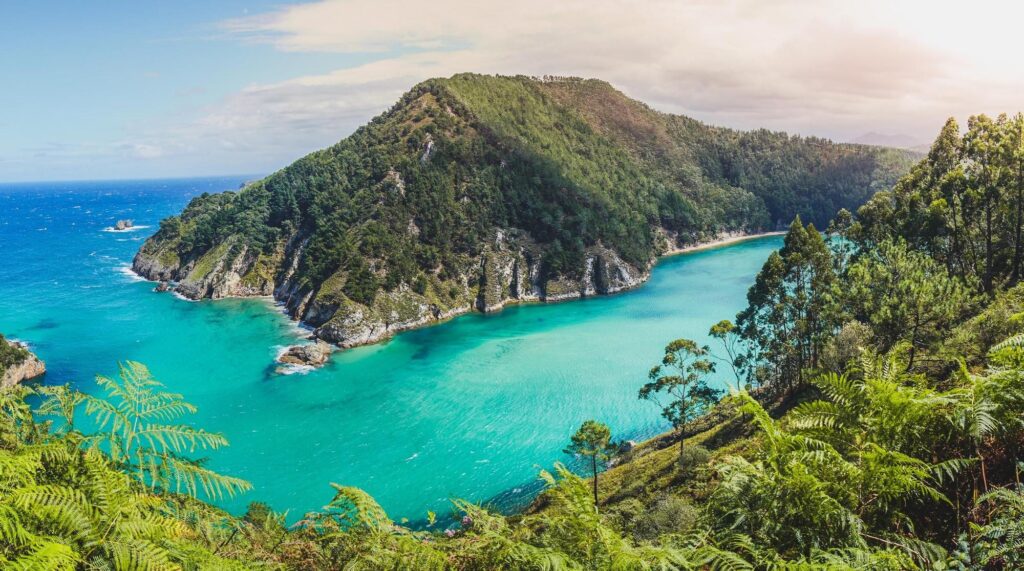 Rincones turísticos secretos en Europa que pocos conocen 1 RINCONES CANTABRIA | Cantabria para principiantes: 7 rincones poco ...